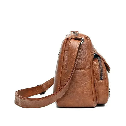 Lux | Trendy Heart Accent Crossbody Bag